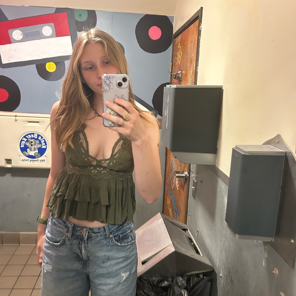 Meet your Posher, Cora